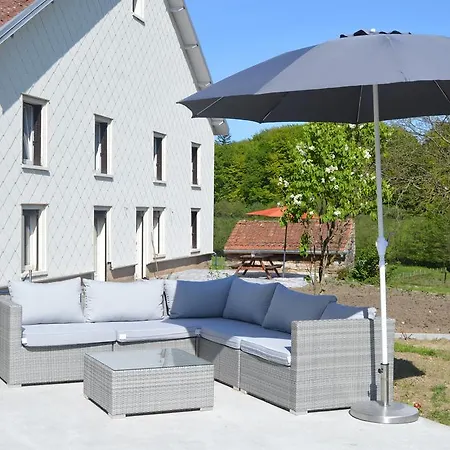 D'hotes La Trottelee Bed & Breakfast