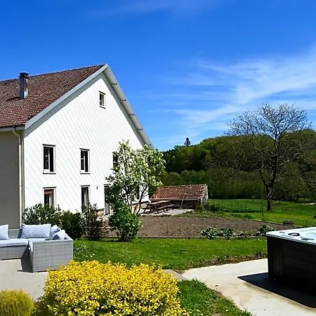 Frühstückspension D'hotes La Trottelee 3*